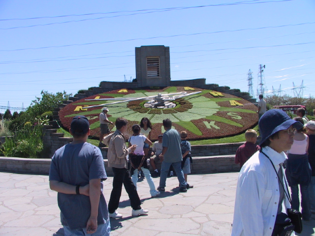 106-0632_IMG.JPG
 ORG[640 x 480] NOW[ 640 x 480]
(�␳�O�{��83���{���␳������100���ŕ\����)