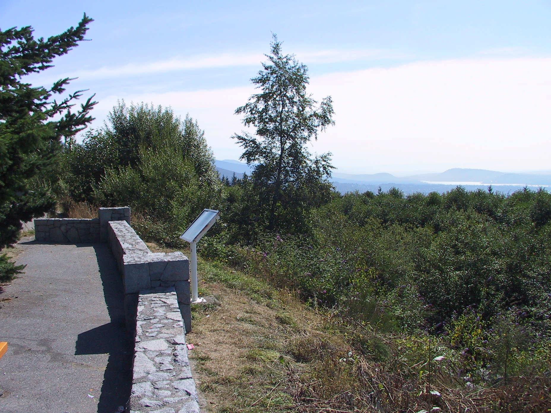 109-0972_STA.JPG
 ORG[1856 x 1392] NOW[ 464 x 348]
(�␳�O�{��28���{���␳������25���ŕ\����)